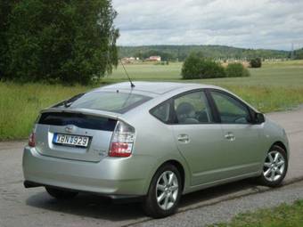 2005 Toyota Prius Photos