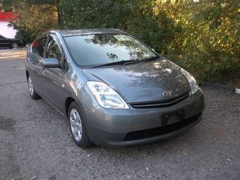 2005 Toyota Prius Photos