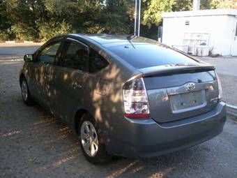 2005 Toyota Prius Photos