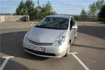 2005 Toyota Prius Pictures