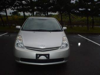 2005 Toyota Prius Photos