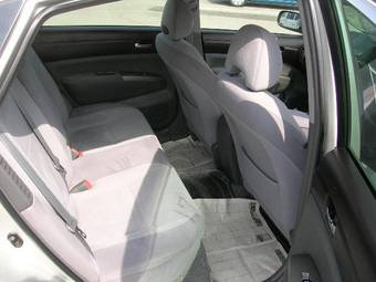 2005 Toyota Prius Pictures