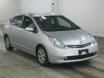 2006 Toyota Prius Pics