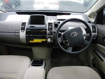 2006 Toyota Prius Pictures