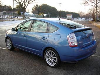 2006 Toyota Prius Pics