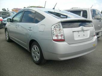 2006 Toyota Prius Pics