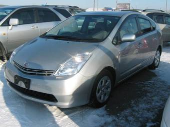 2008 Toyota Prius Pics