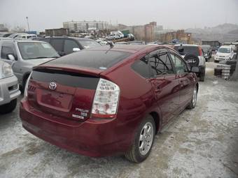 2010 Toyota Prius Photos