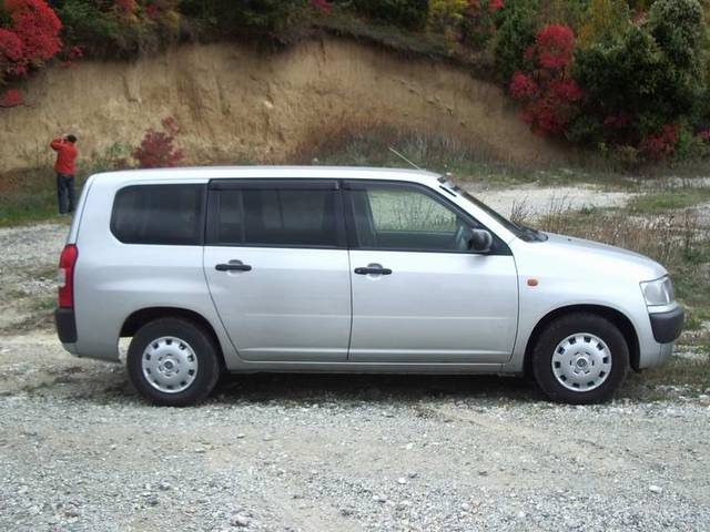 2002 Toyota Probox
