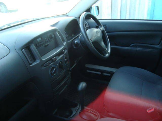 2002 Toyota Probox