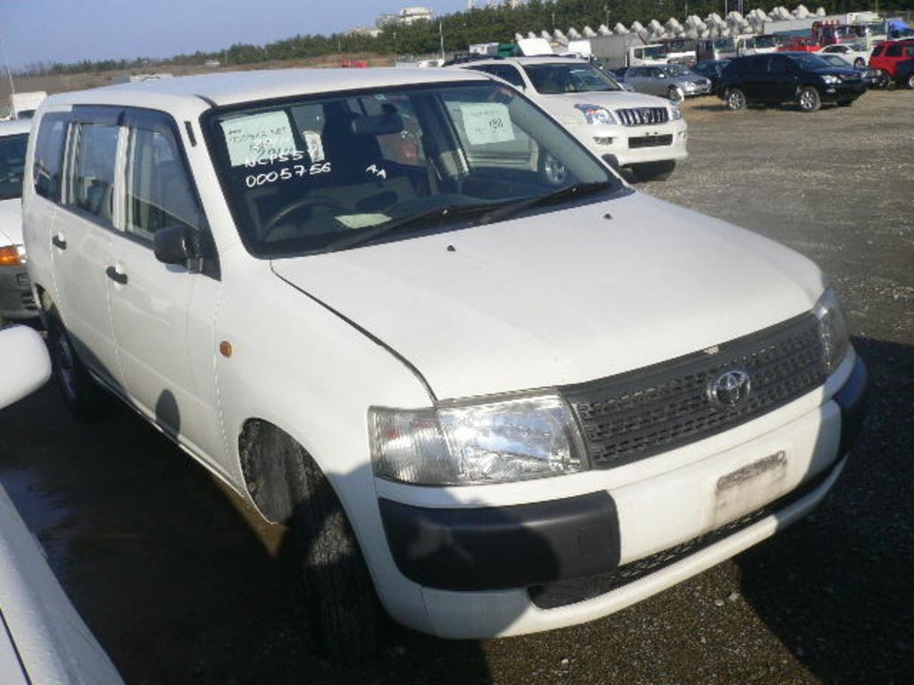 2002 Toyota Probox