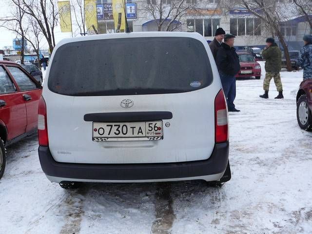 2002 Toyota Probox