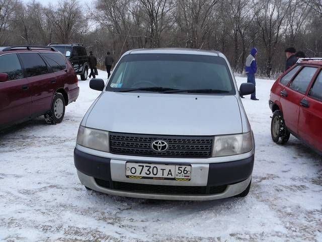 2002 Toyota Probox