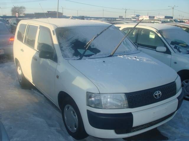 2002 Toyota Probox