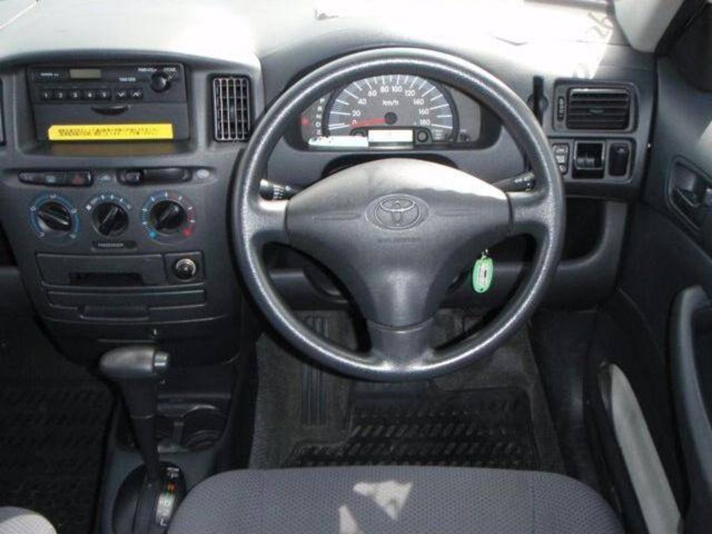2002 Toyota Probox