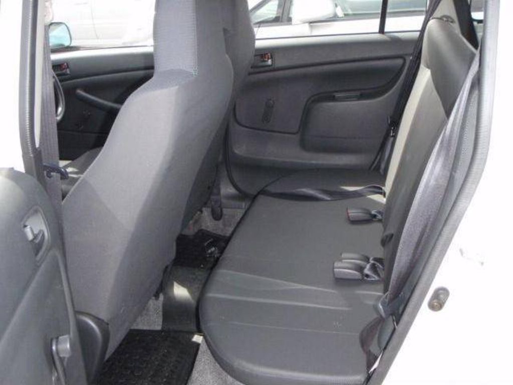 2002 Toyota Probox