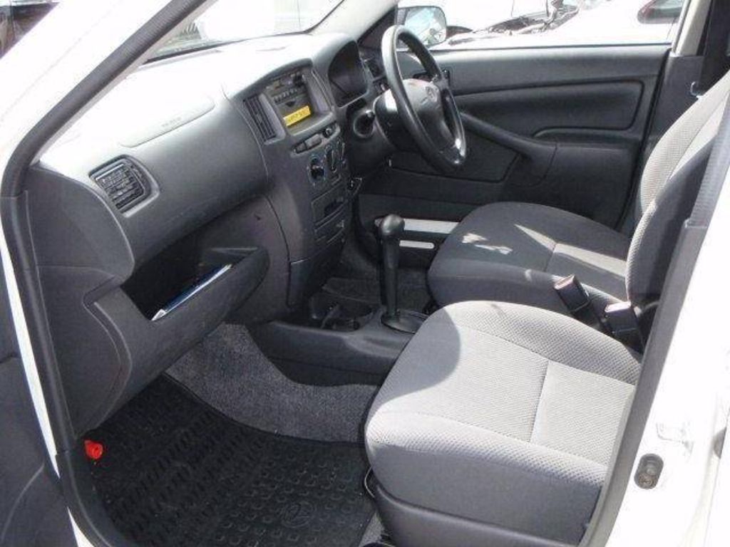 2002 Toyota Probox