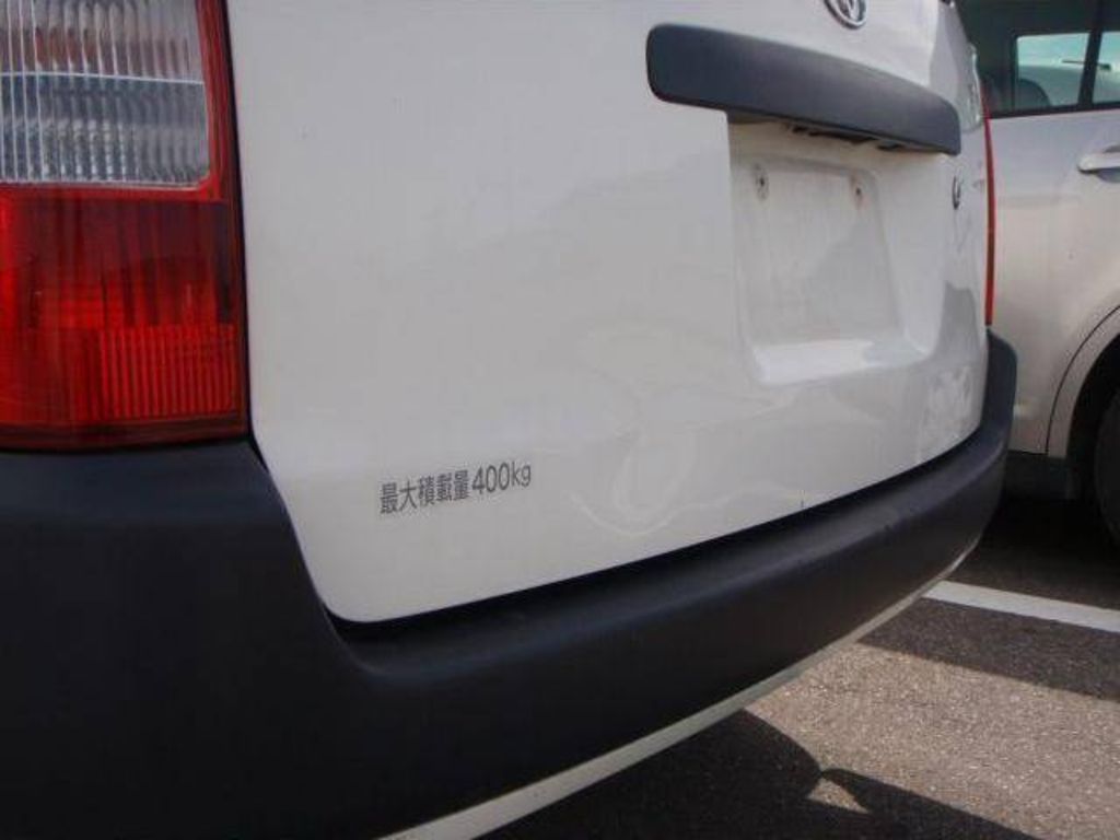 2002 Toyota Probox