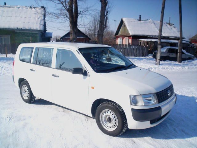 2002 Toyota Probox