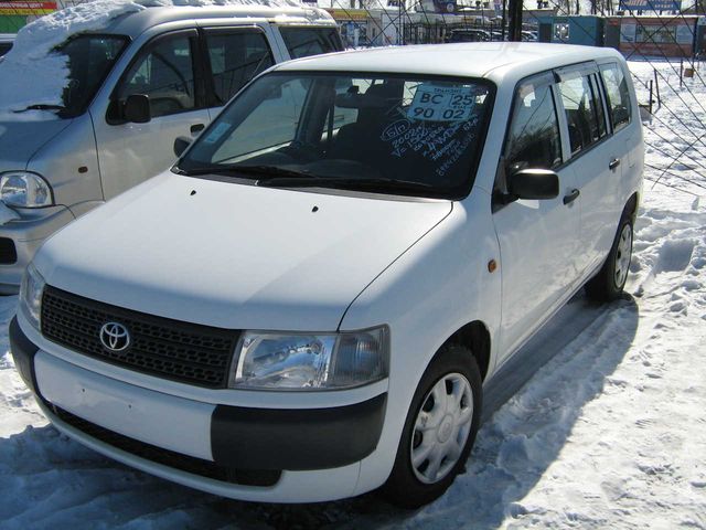 2002 Toyota Probox