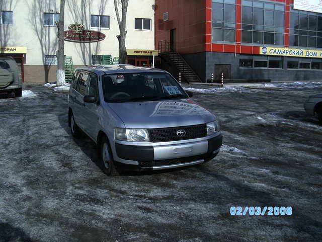 2002 Toyota Probox