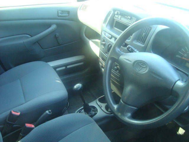 2002 Toyota Probox