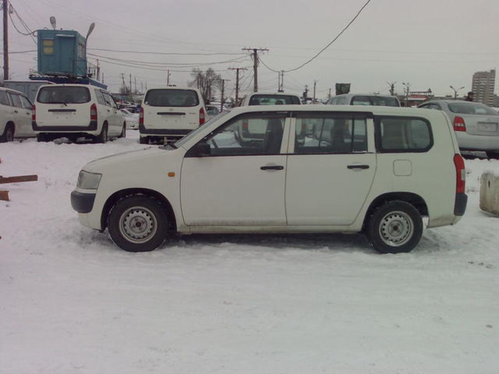 2002 Toyota Probox