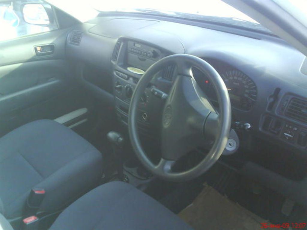 2002 Toyota Probox