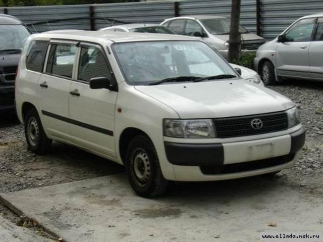 2002 Toyota Probox