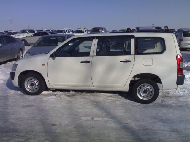2002 Toyota Probox