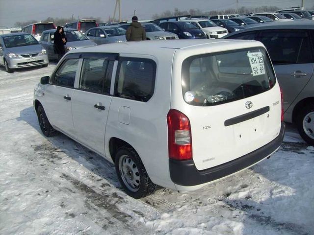 2002 Toyota Probox