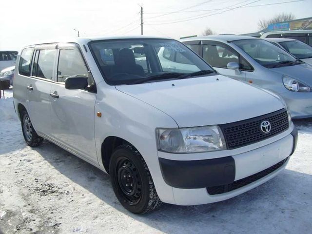 2002 Toyota Probox