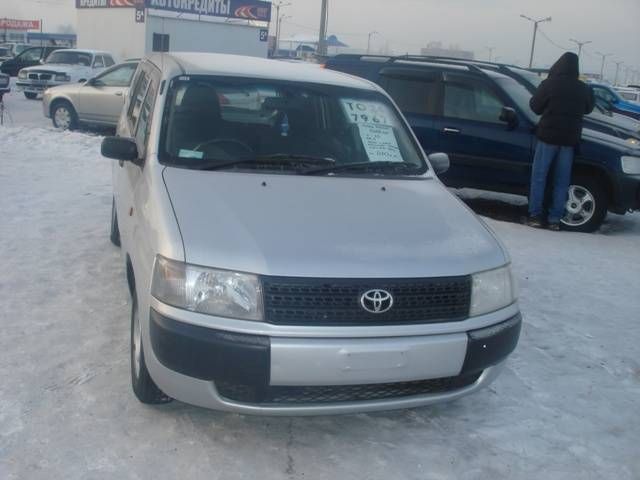 2002 Toyota Probox