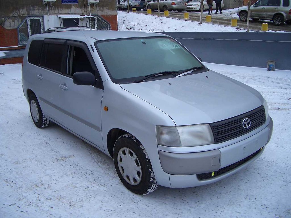2002 Toyota Probox
