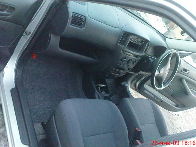 2002 Toyota Probox
