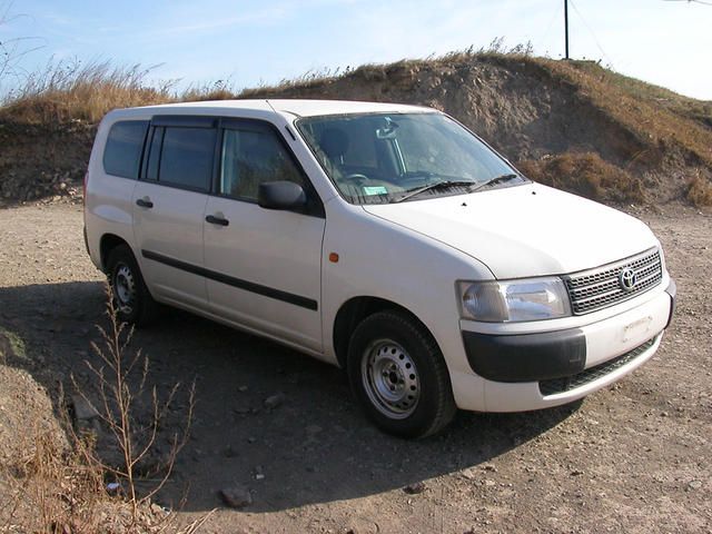 2002 Toyota Probox