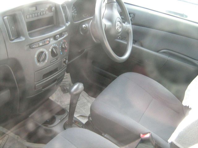 2002 Toyota Probox