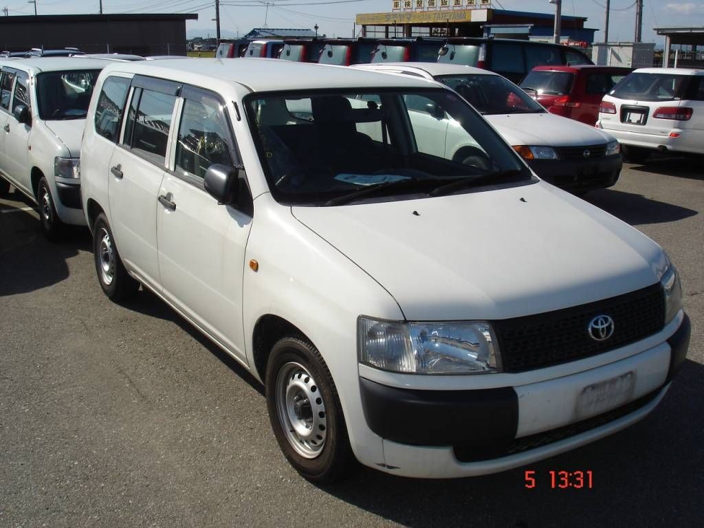 2002 Toyota Probox