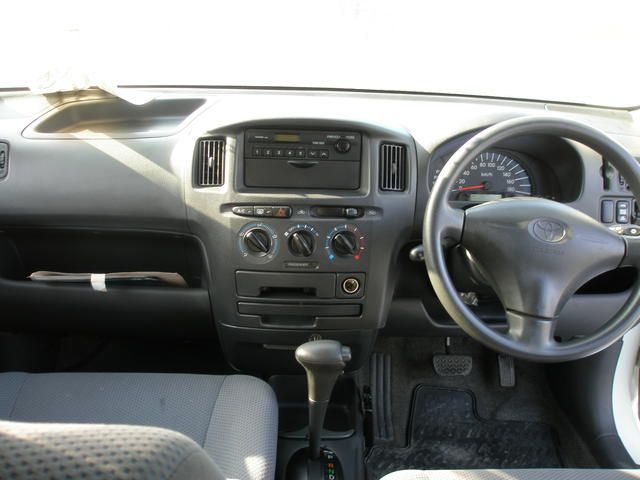 2002 Toyota Probox