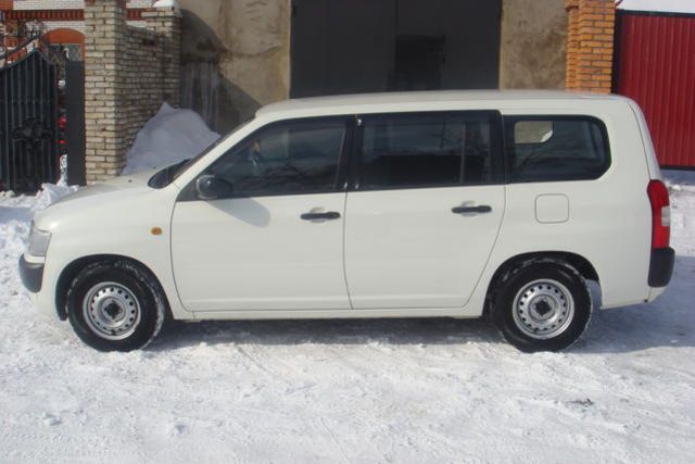 2002 Toyota Probox