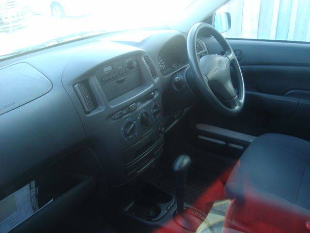 2002 Toyota Probox