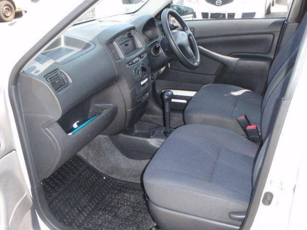 2002 Toyota Probox