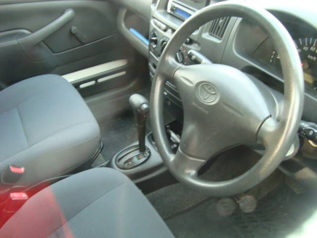 2002 Toyota Probox
