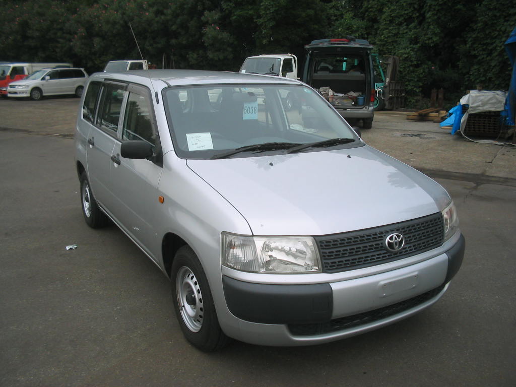 2002 Toyota Probox Pictures