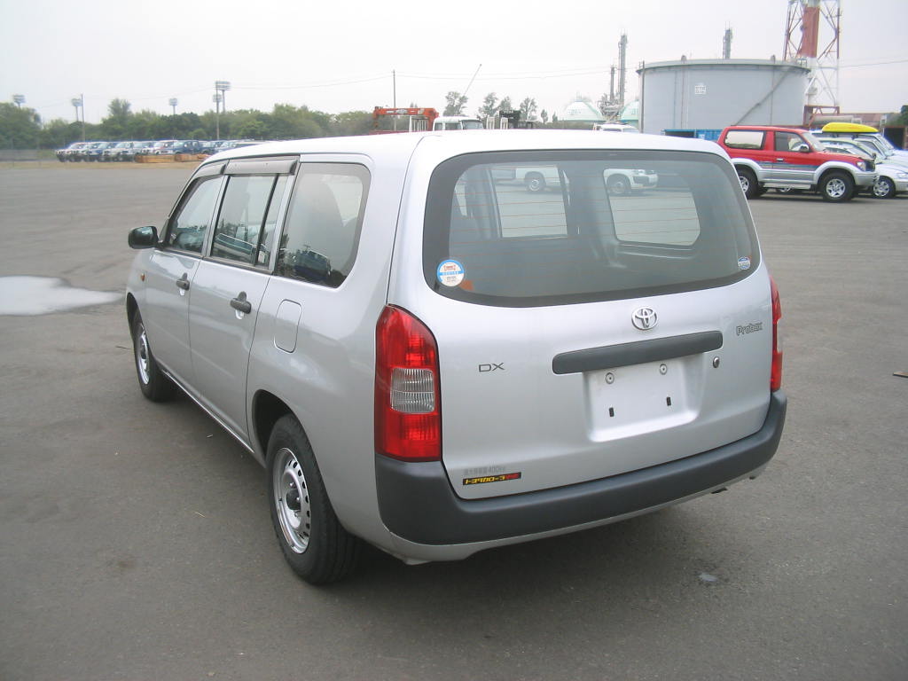 2002 Toyota Probox Pictures