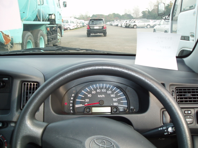 2002 Toyota Probox Photos