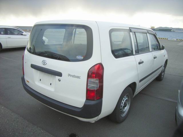 2002 Toyota Probox Images