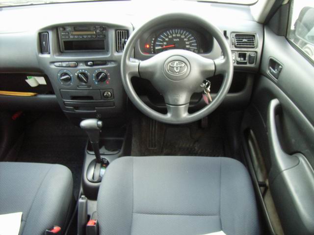 2002 Toyota Probox Pictures