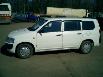 2002 Toyota Probox Photos