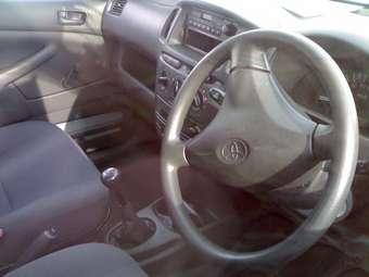 2002 Toyota Probox Images